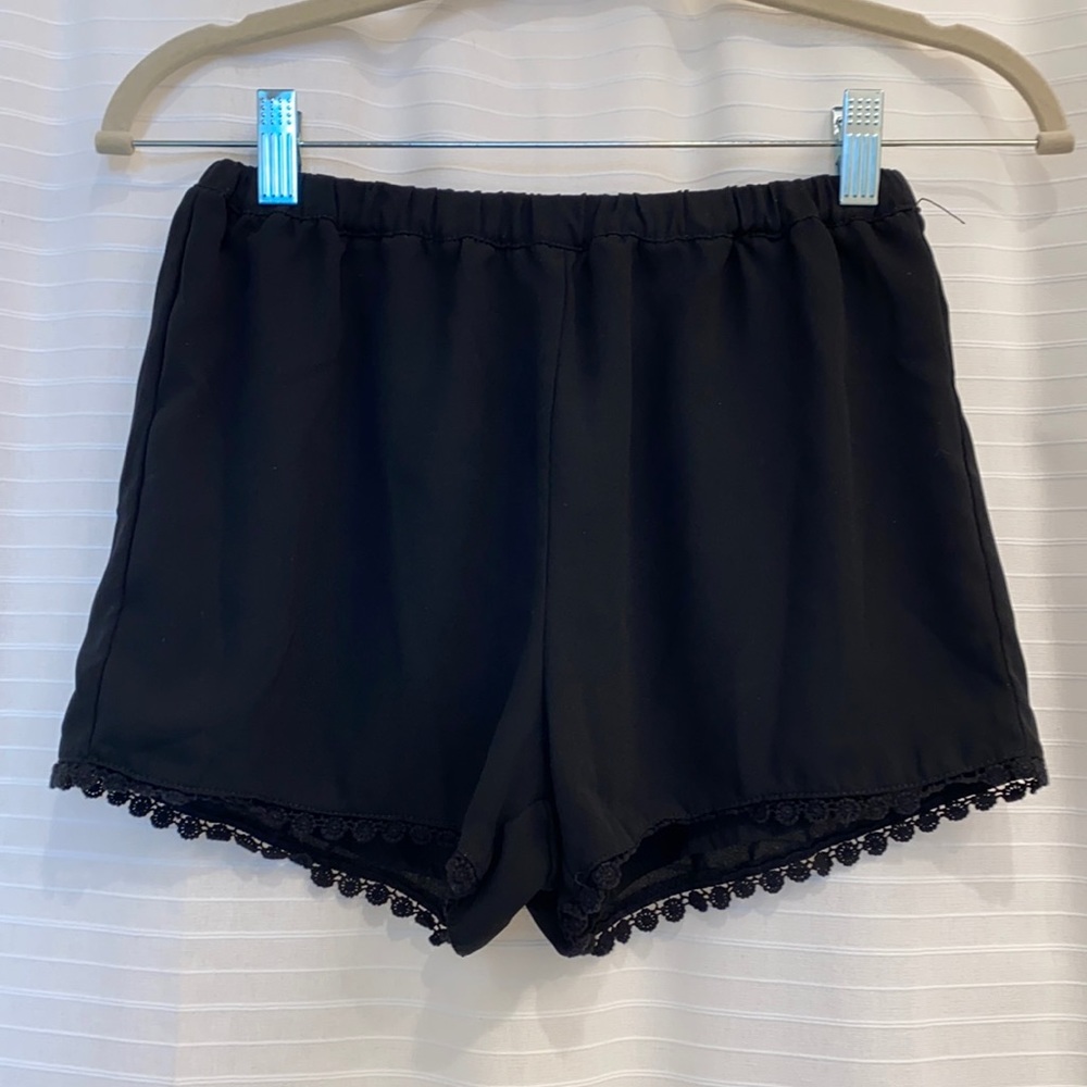 Brandy Melville shorts